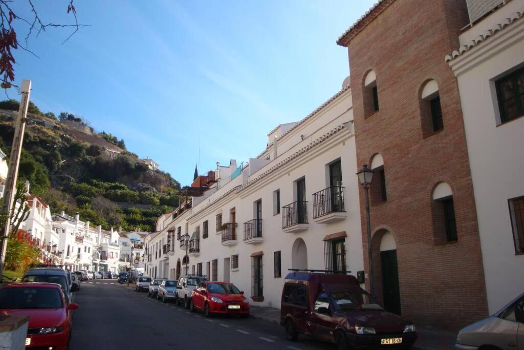 Bonito Apartamento Piscina Wifi Frigiliana Luaran gambar